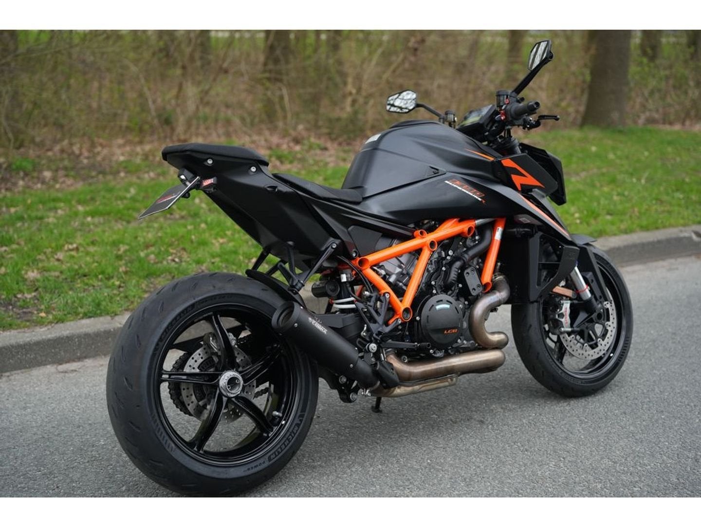 KTM 1390 Super Duke Evo | Tech Pack | Cobra (bj 2025) 7,523, 2 cilinders, KTM, Motorrijbewijs A, Bedrijf