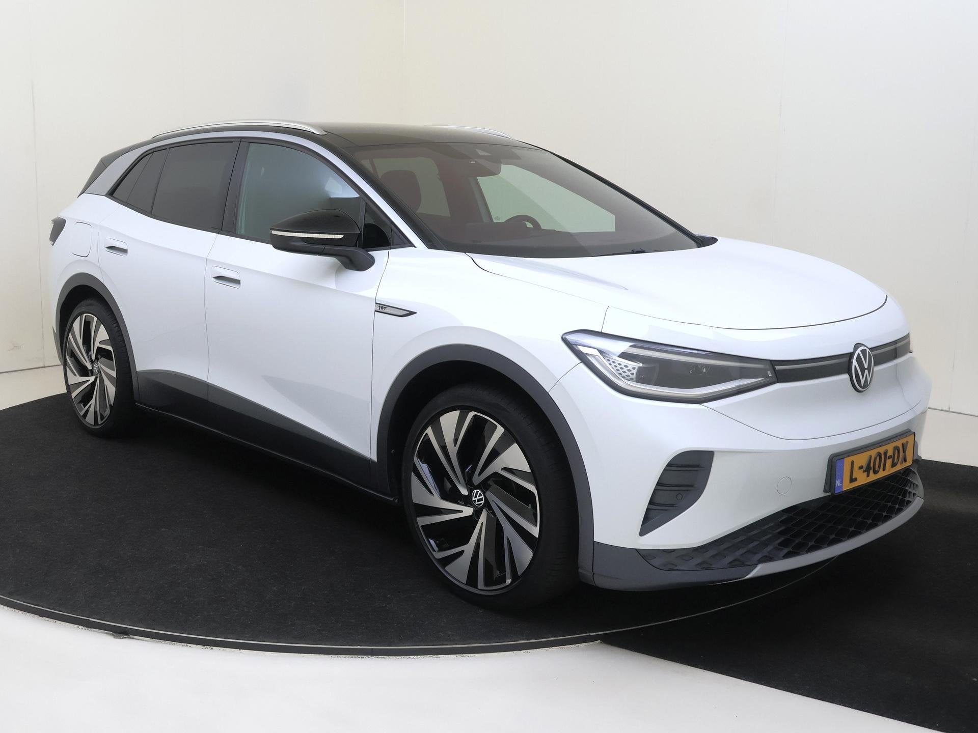 Volkswagen ID.4 First Max 77 kWh BTW |WLTP 492km| Automaat|, Auto's, Automaat, Achterwielaandrijving, Gebruikt, Leder en Stof