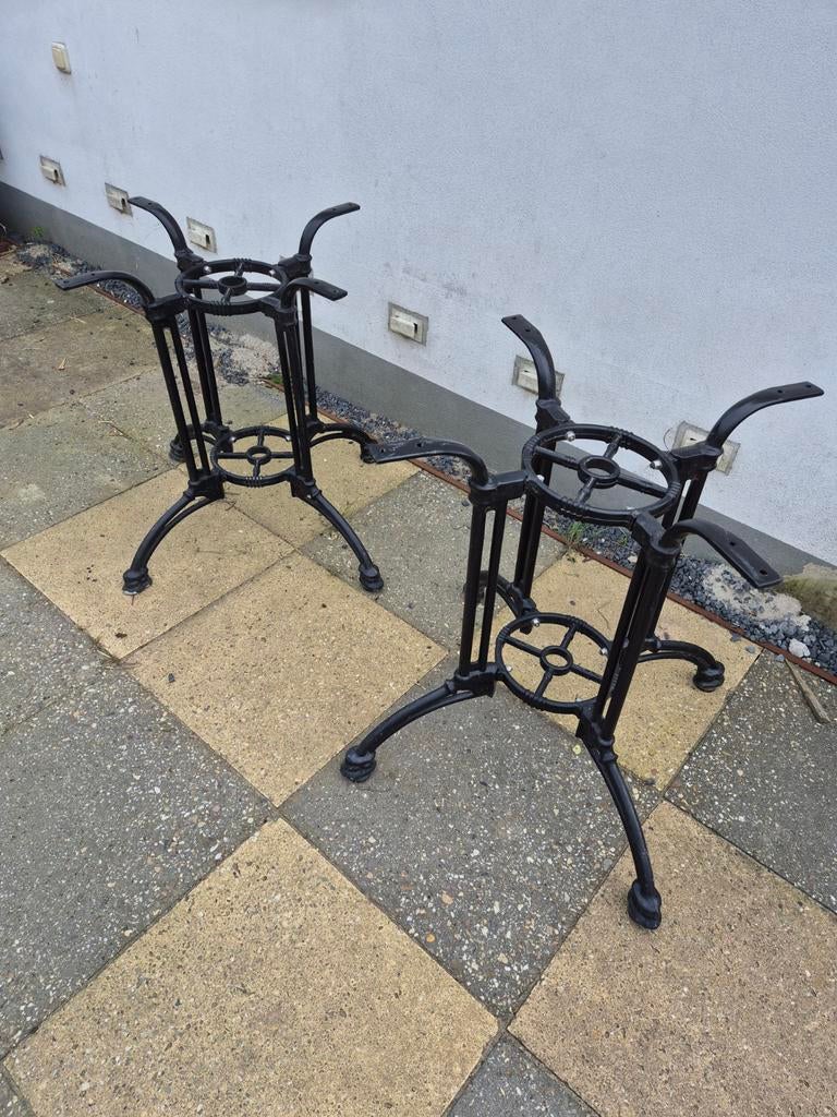 Set van 2 stalen tafelpoten - Zwart ook per stuk te koop, Huis en Inrichting, Tafelonderdelen, Ophalen, Tafelpoot, Gebruikt, 50 tot 100 cm