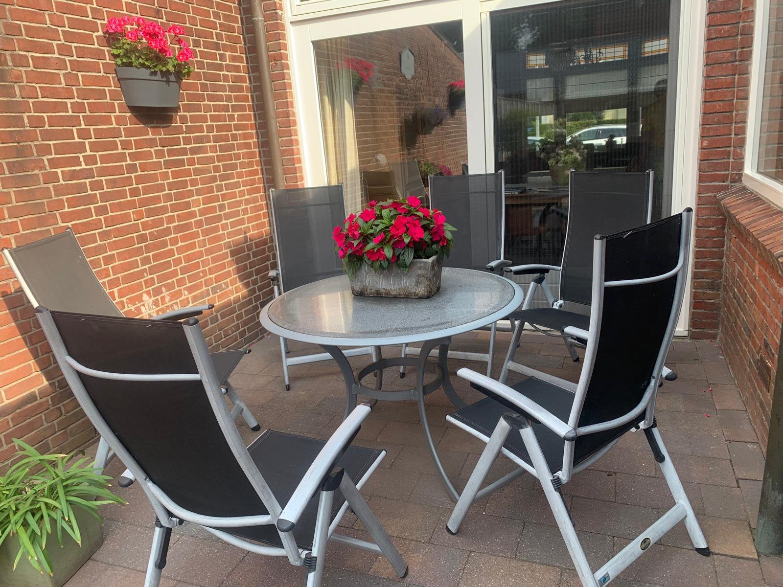 Tuinmeubelset van Sombrero, Ophalen, Zo goed als nieuw, Aluminium