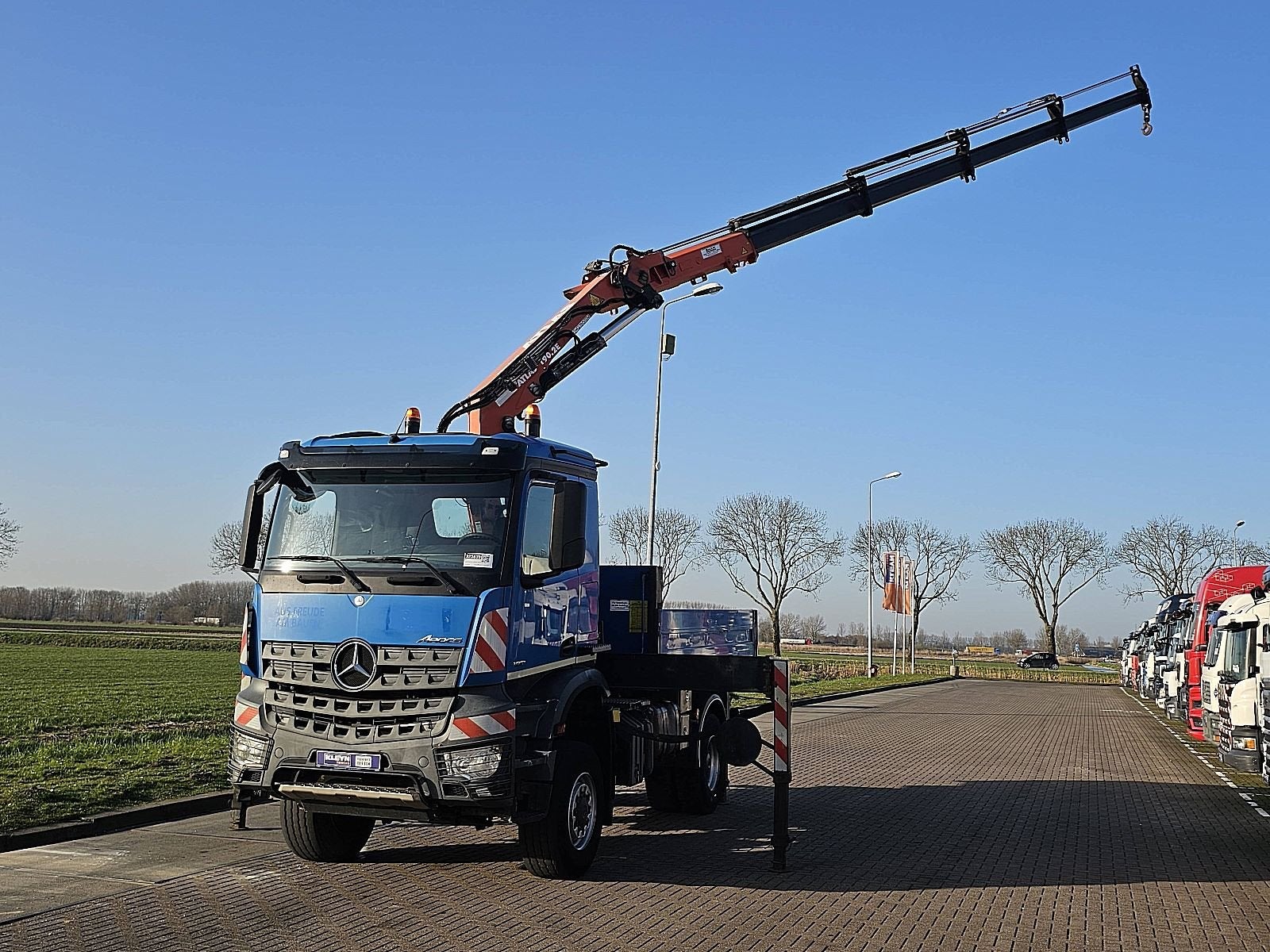 MERCEDES-BENZ AROCS 1851 4x4 atlas 190 4x hyd, Auto's, Vrachtwagens, Automaat, Euro 6, 510 pk, Blauw