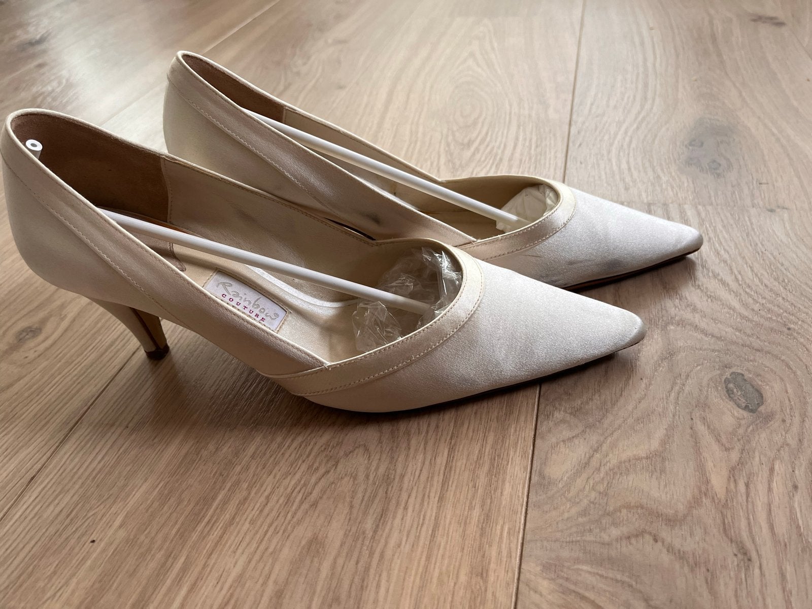 Rainbow Couture Fortini trouw/gala schoenen maat 40, Kleding | Dames, Schoenen, Ophalen of Verzenden, Gedragen, Overige kleuren