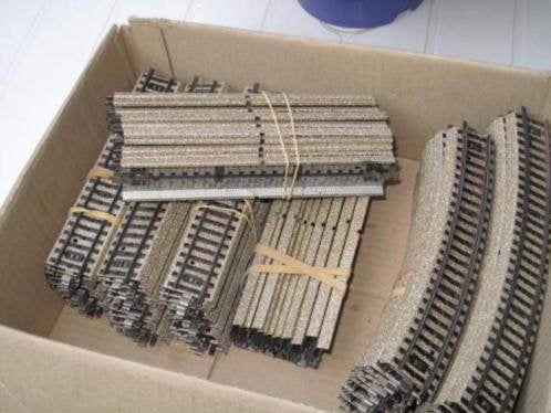 Marklin M-rail pakket 50 x 5106 ,24 x 5100 en 12 x 5200, Wisselstroom, Rails, Ophalen of Verzenden, Zo goed als nieuw