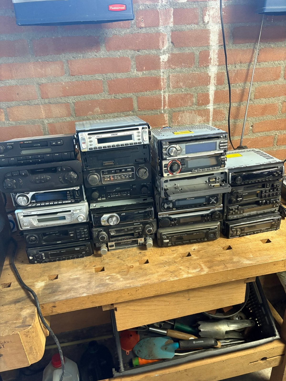 Div auto radio’s voor reparatie of onderdelen, Ophalen, Gebruikt