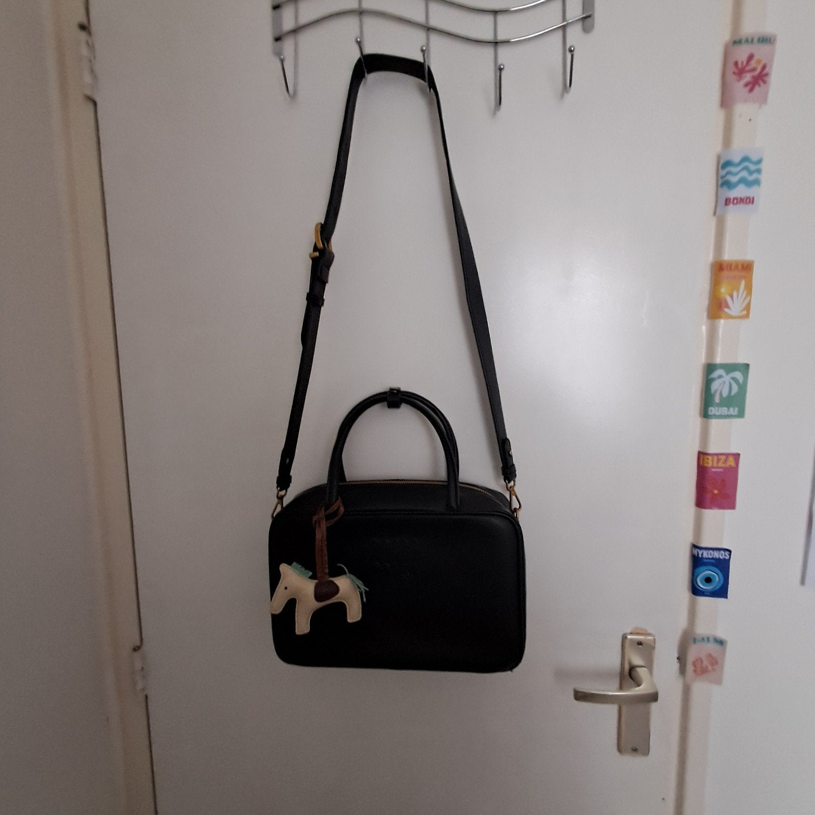 Miu Miu Handtas Zwart met Afneembare Schouderband, Sieraden, Tassen en Uiterlijk, Ophalen of Verzenden, Zo goed als nieuw, Zwart
