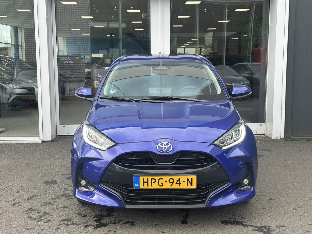 Toyota Yaris 1.5 Hybrid 115 Dynamic Blind spot monitor | Par, Auto's, Toyota, Gebruikt, Blauw, Bedrijf, Hybride Elektrisch/Benzine