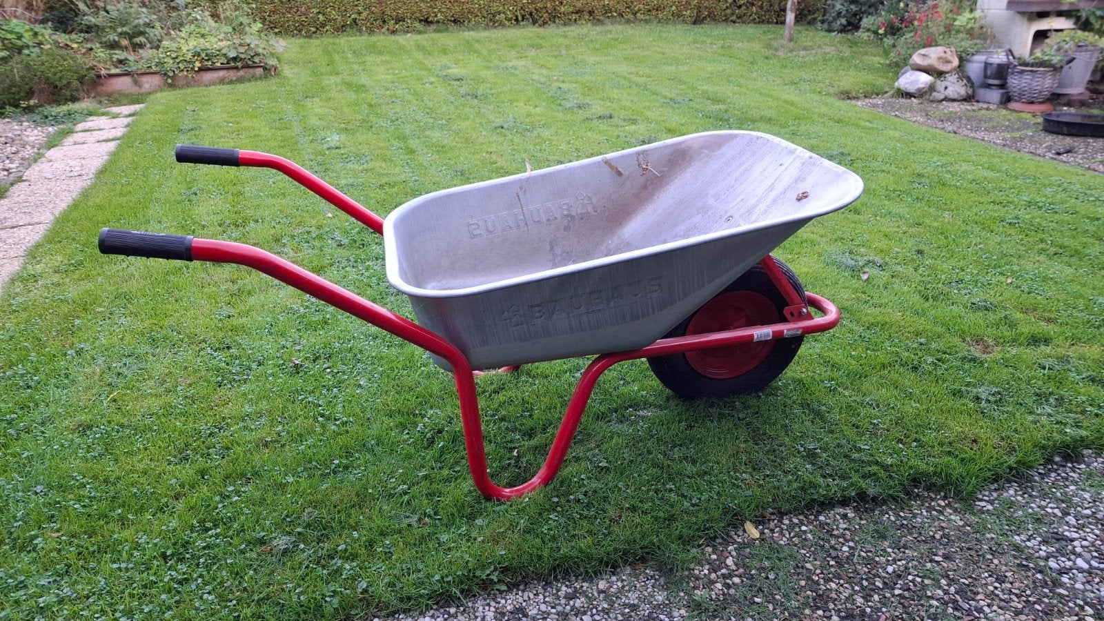 Kruiwagen Bauhaus 85L, Ophalen, Gebruikt
