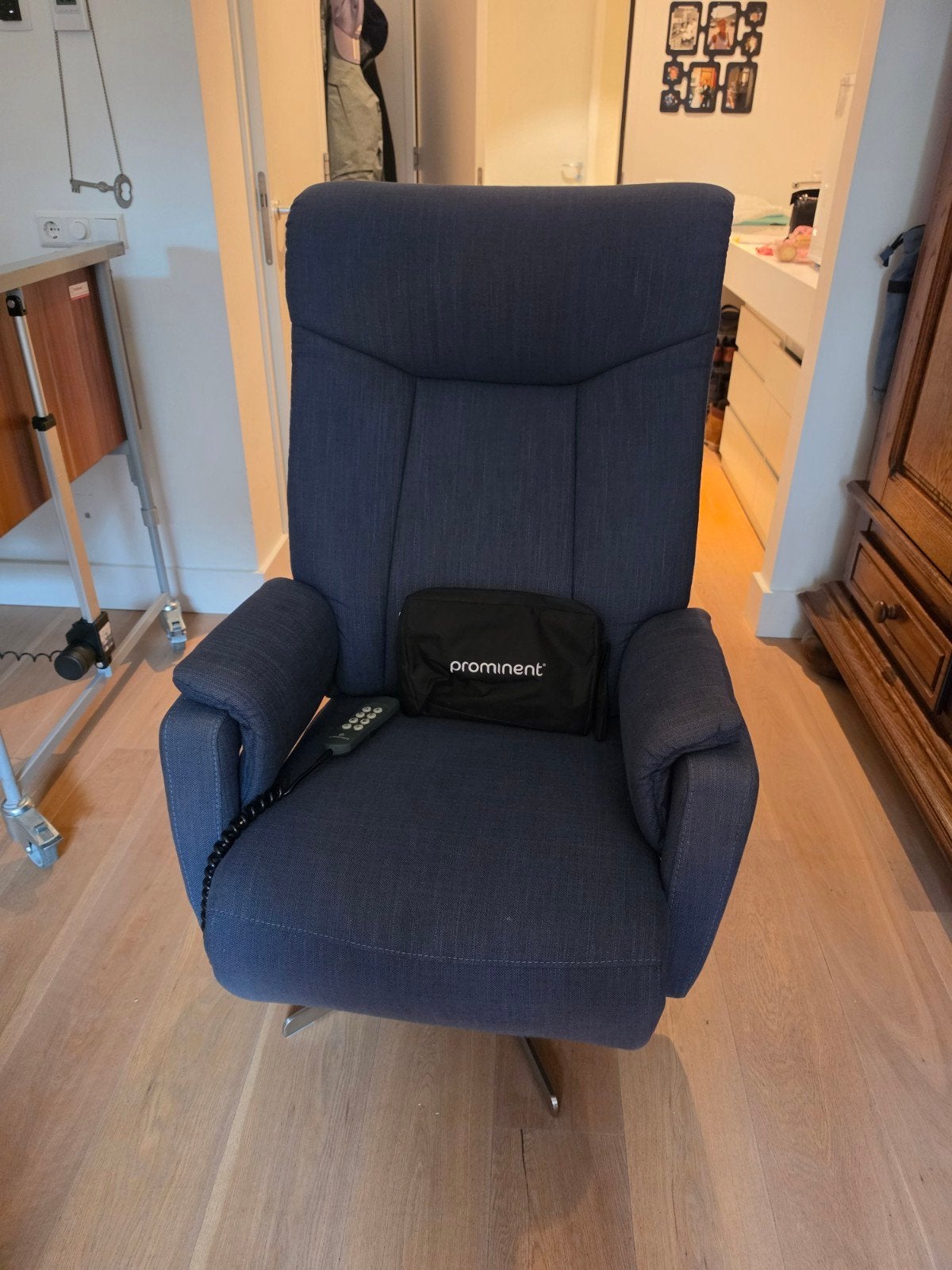 Prominent Sta-op Stoel met Verwarming en Oplaadfunctie, Huis en Inrichting, Ophalen, 75 tot 100 cm, Zo goed als nieuw, 75 tot 100 cm