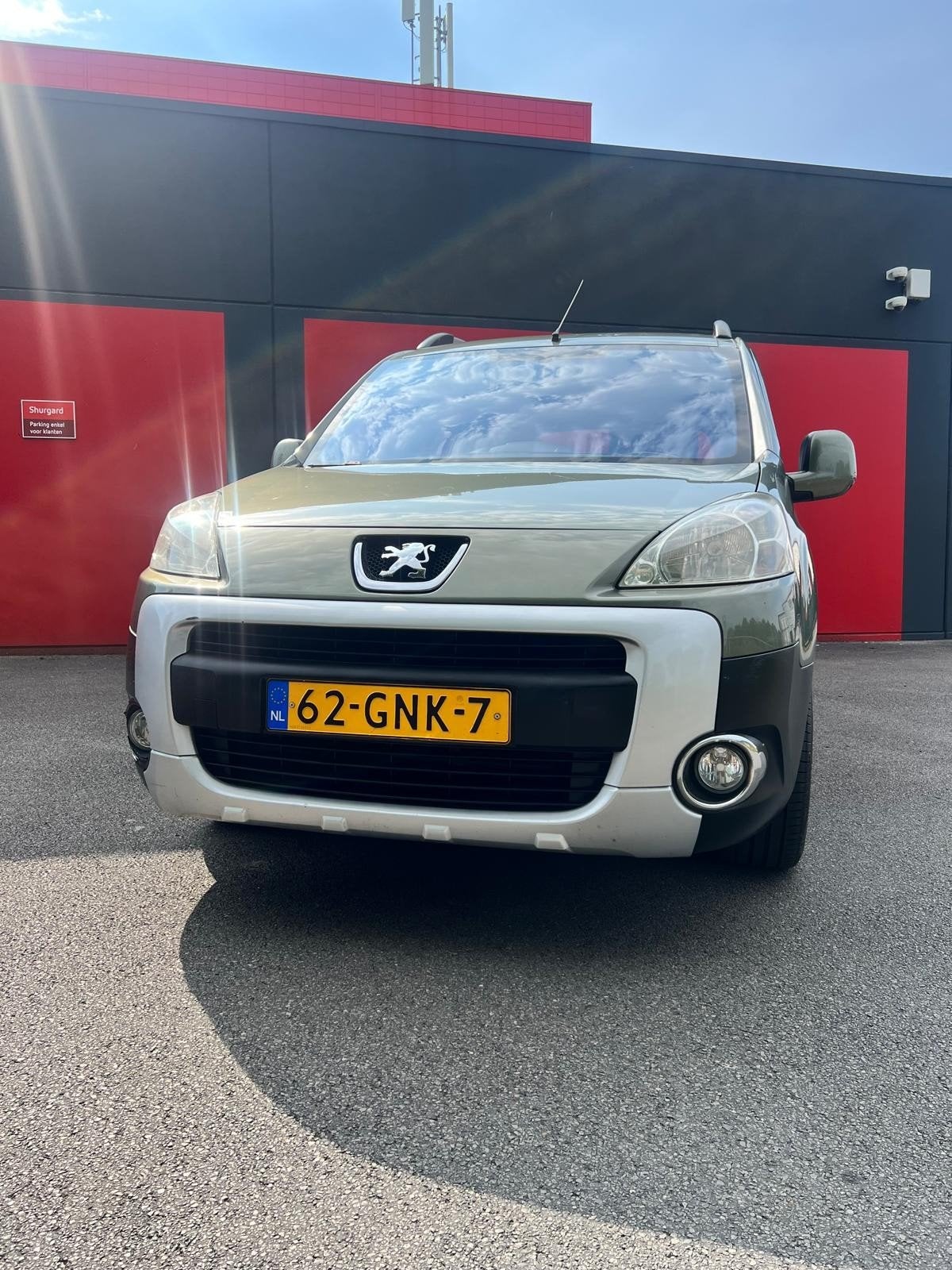 Peugeot Partner 1.6 16V 80KW Tepee 2008 NAP!, Voorwielaandrijving, Stof, 1402 kg, Zwart