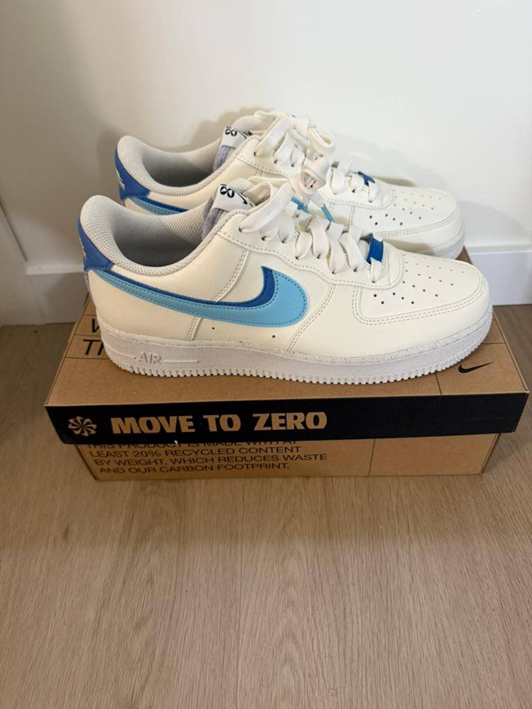 Nike Air Force 1 '07 LV8 "Blue Chill", Blauw, Nieuw, Ophalen of Verzenden, Sneakers of Gympen