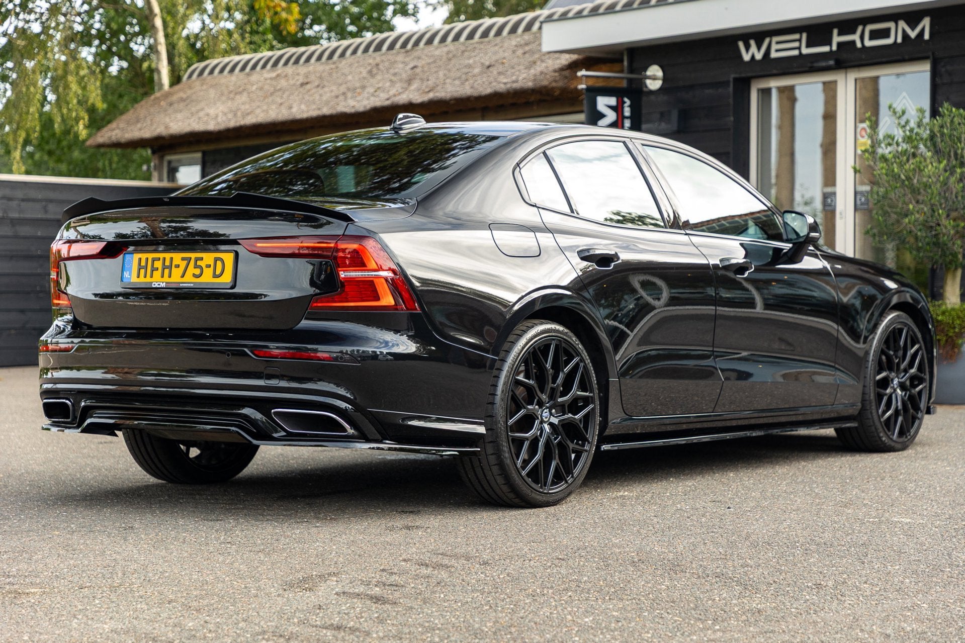 Volvo S60 2.0 Recharge T6 AWD R-Design 20inch Maxton Black e, Auto's, Automaat, Dealer onderhouden, Gebruikt, 4 cilinders