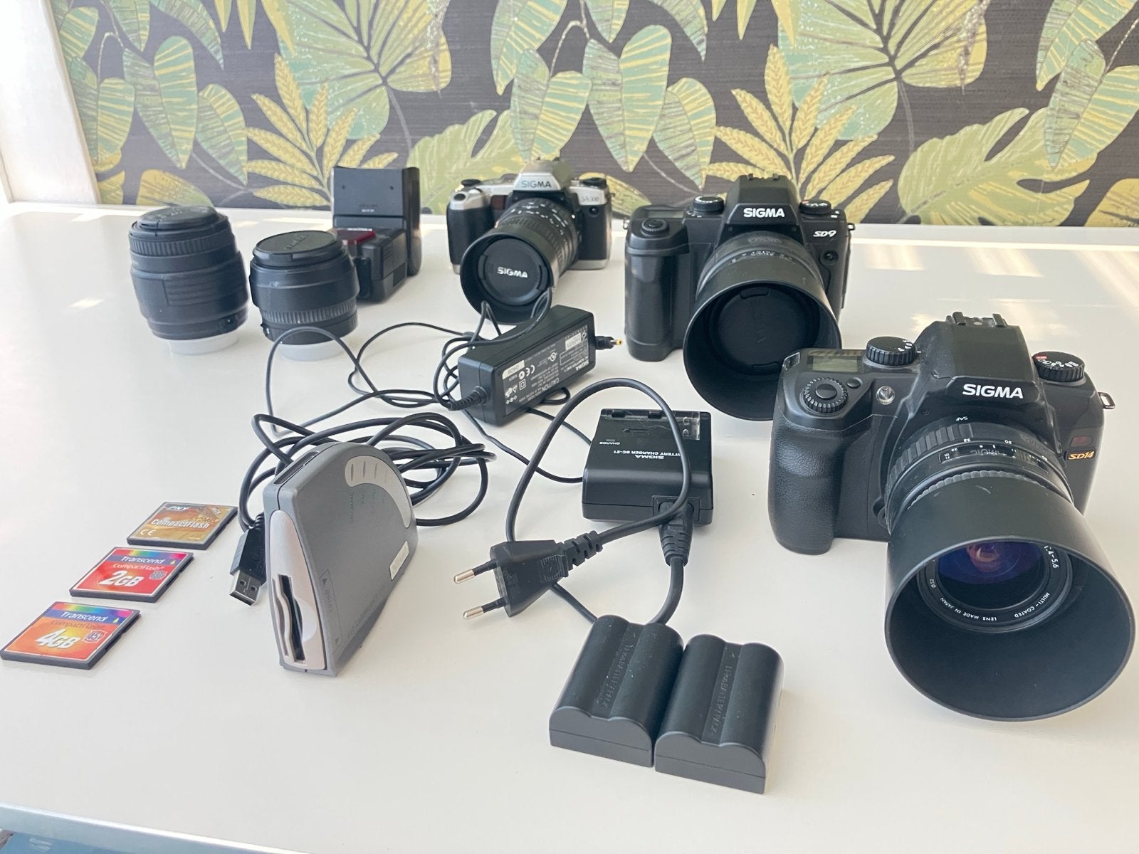 Sigma Camera Set: SD14, SD9, SA300 met 5 lenzen & accessoire, Gebruikt, Spiegelreflex, Ophalen of Verzenden, Overige Merken