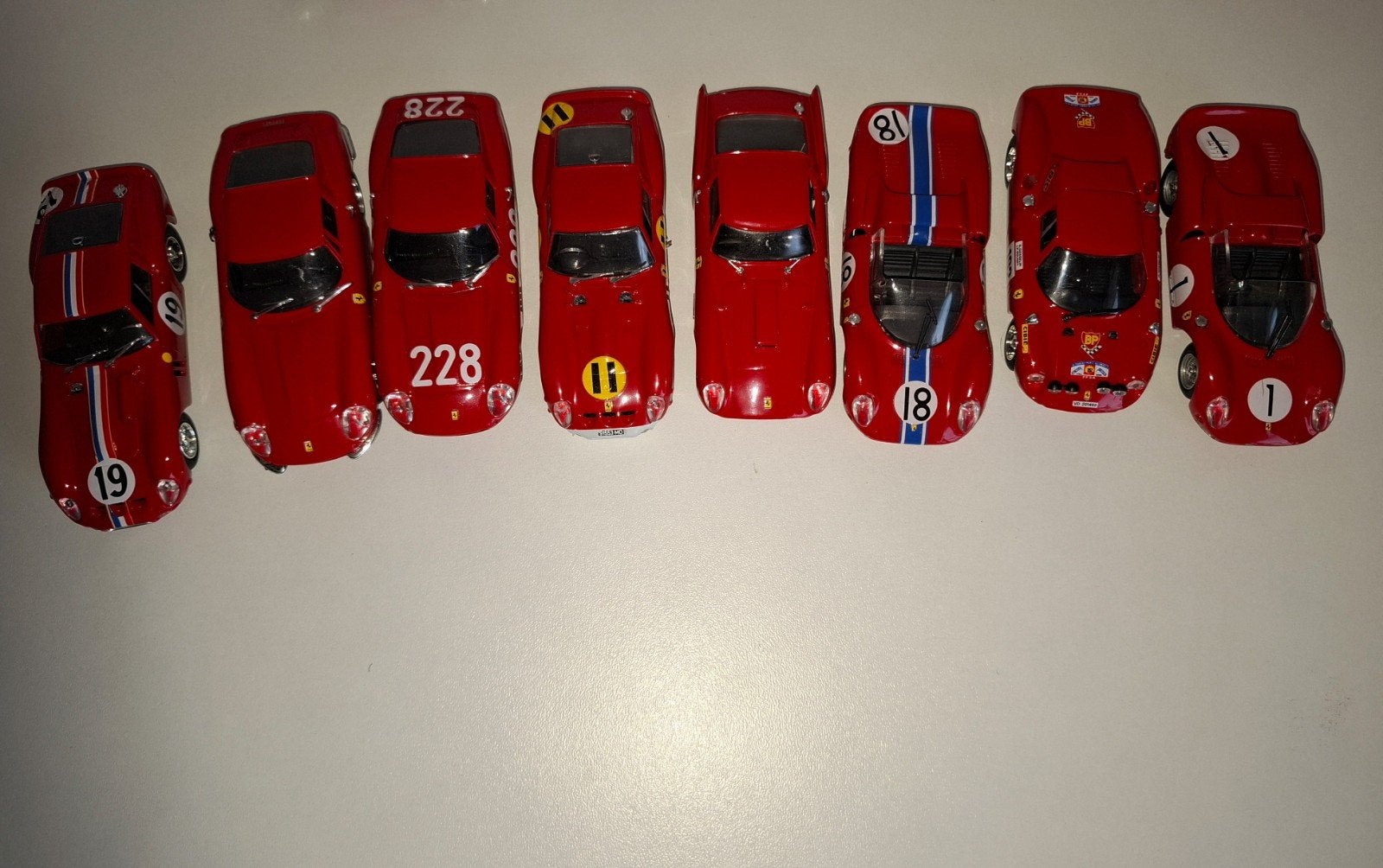Ferrari verzameling  Model Box, Ophalen of Verzenden, Zo goed als nieuw, Auto, Overige merken