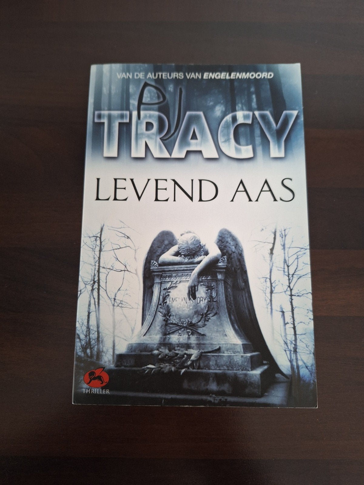 P.J. Tracy. Levend aas, Nieuw, Ophalen of Verzenden, Nederland, P.J. Tracy