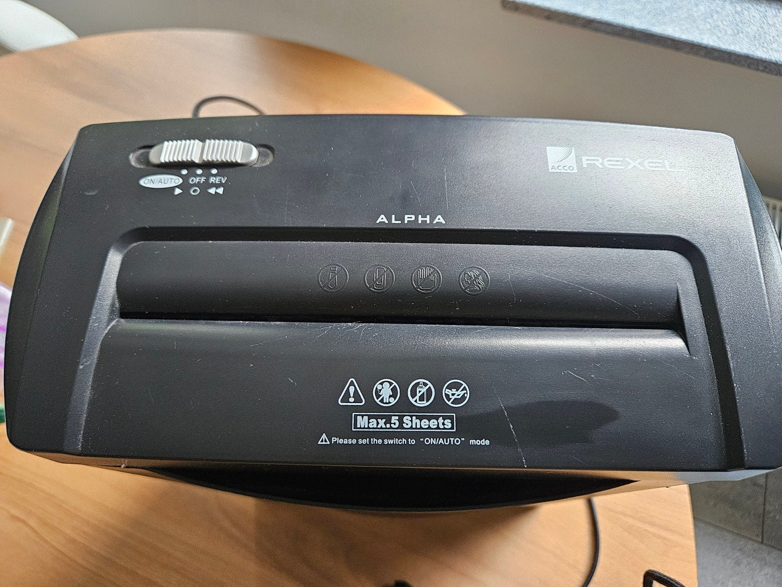 Rexel Alpha papierversnipperaar - zo goed als nieuw, Diversen, Ophalen of Verzenden, Gebruikt