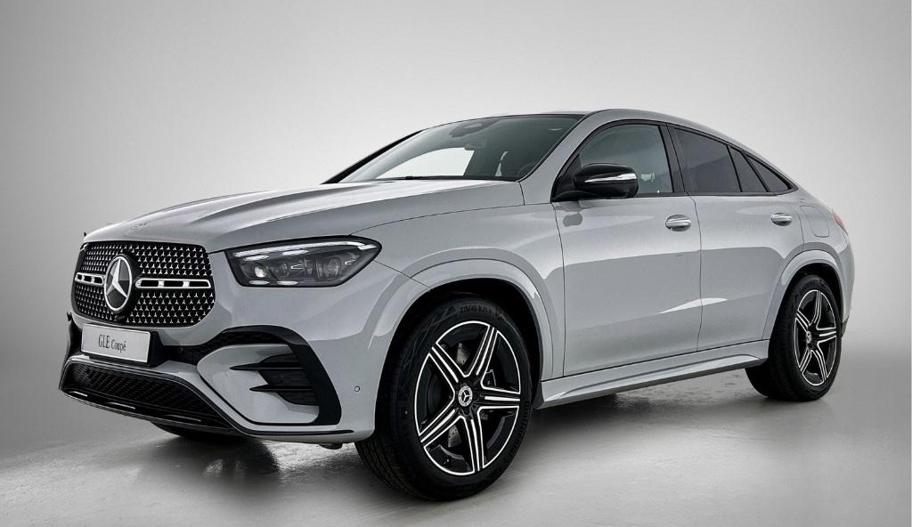 Originele 21 inch Mercedes AMG velgen met banden GLE W167, Auto-onderdelen, Gebruikt, 275 mm, Banden en Velgen, Germany