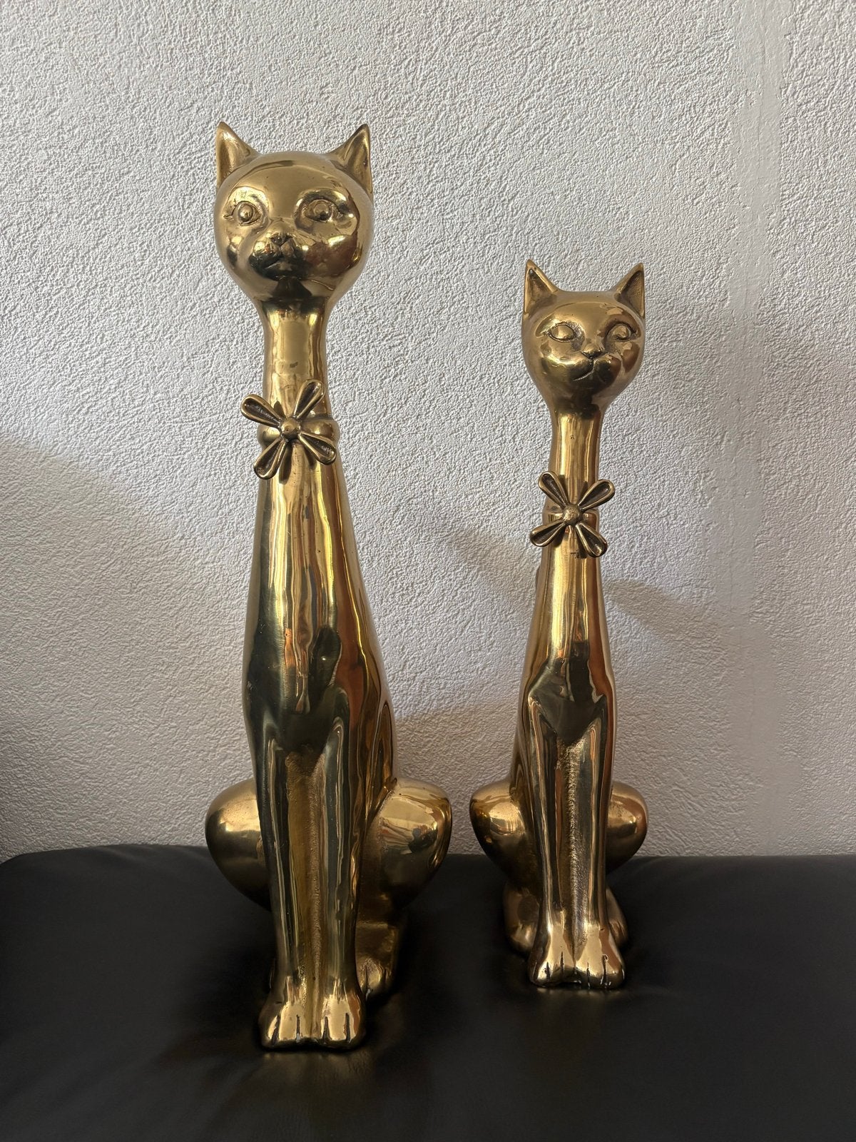 Vintage grote massieve brass kattenbeelden - set van 2, Antiek en Kunst, Ophalen
