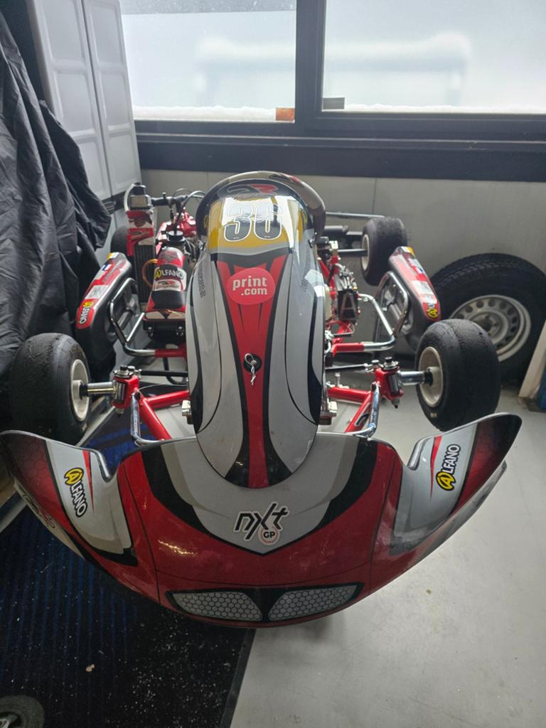 Dr racing kart met rotax mini max blok, Sport en Fitness, Karting, Ophalen of Verzenden