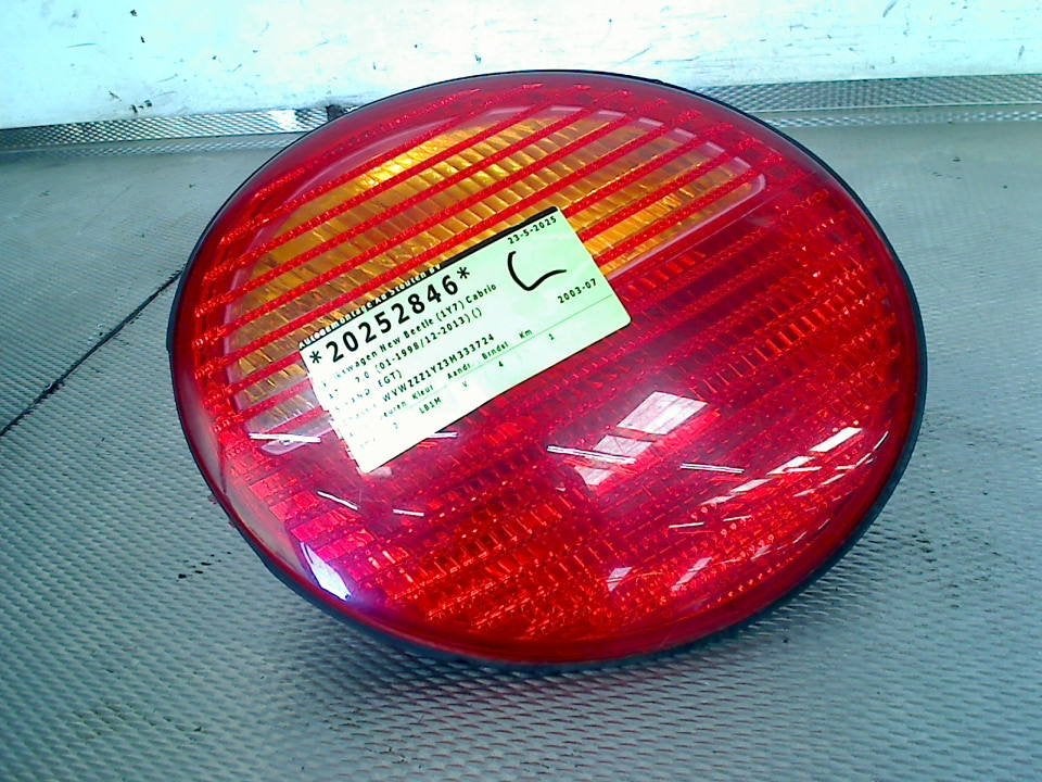 Achterlicht Links Volkswagen New Beetle (1Y7) 1C0945095F, Gebruikt, Volkswagen, Volkswagen AG, Kundenbetreuung@volkswagen.de
