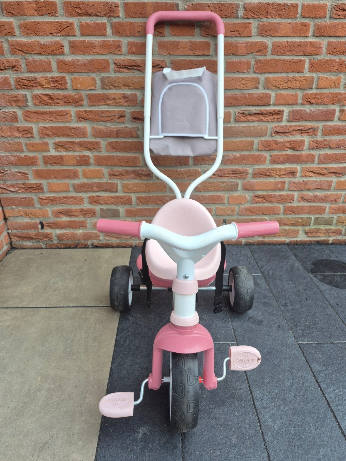 Smoby driewieler met duwstang(tas) en veiligheidsbeugel, Ophalen, Zo goed als nieuw, Duwstang