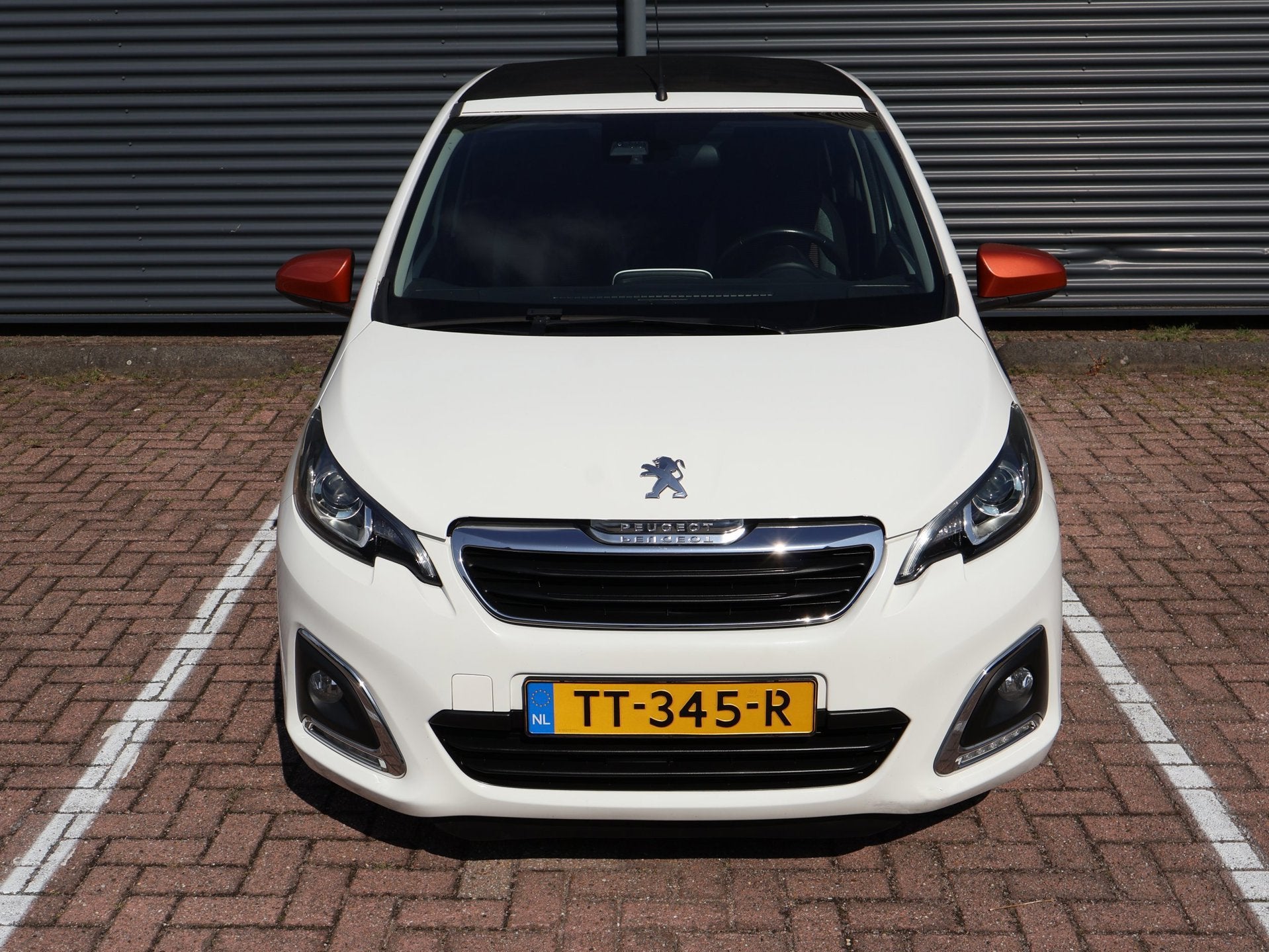 Peugeot 108 1.2 Puretech TOP! Roland Garros Addap. Cruise Ke, Auto's, Voorwielaandrijving, Stof, Gebruikt, Euro 6