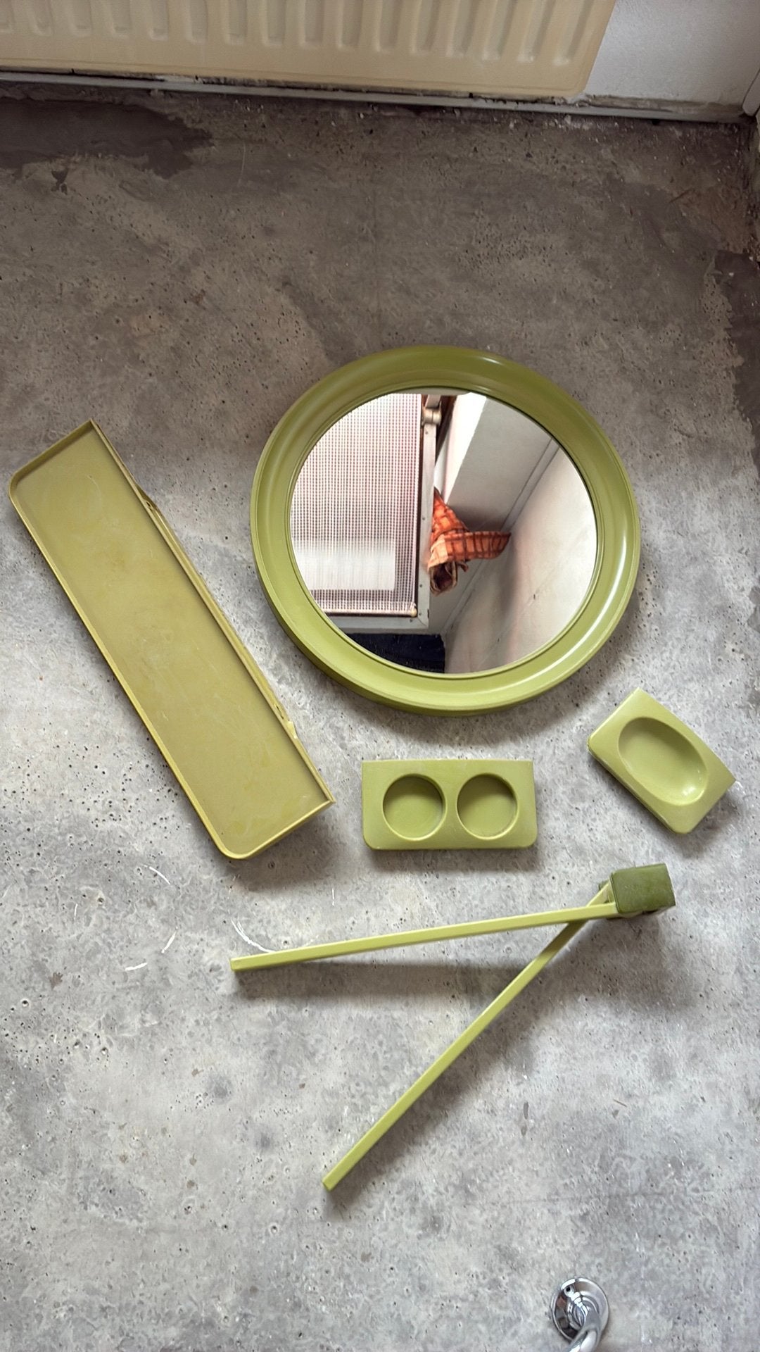 Retro Vintage Badkamer Set: Wastafel, Spiegel & Accessoires, Ophalen, Gebruikt