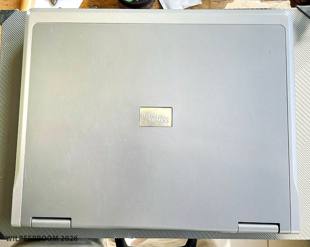 fujitsu Siemens laptop, Ophalen, Gebruikt, Met videokaart, Zie foto