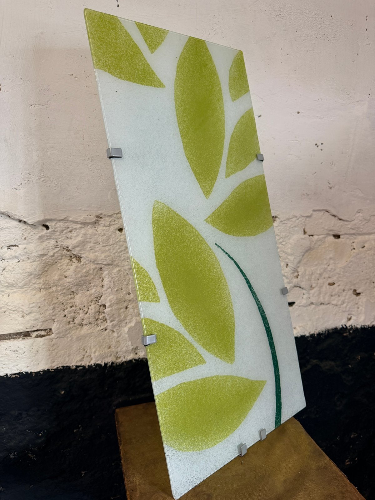 Vintage IKEA Gyllen Wandlamp Botanisch Bladmotief groen wit, Ophalen, Gebruikt, IKEA, Glas