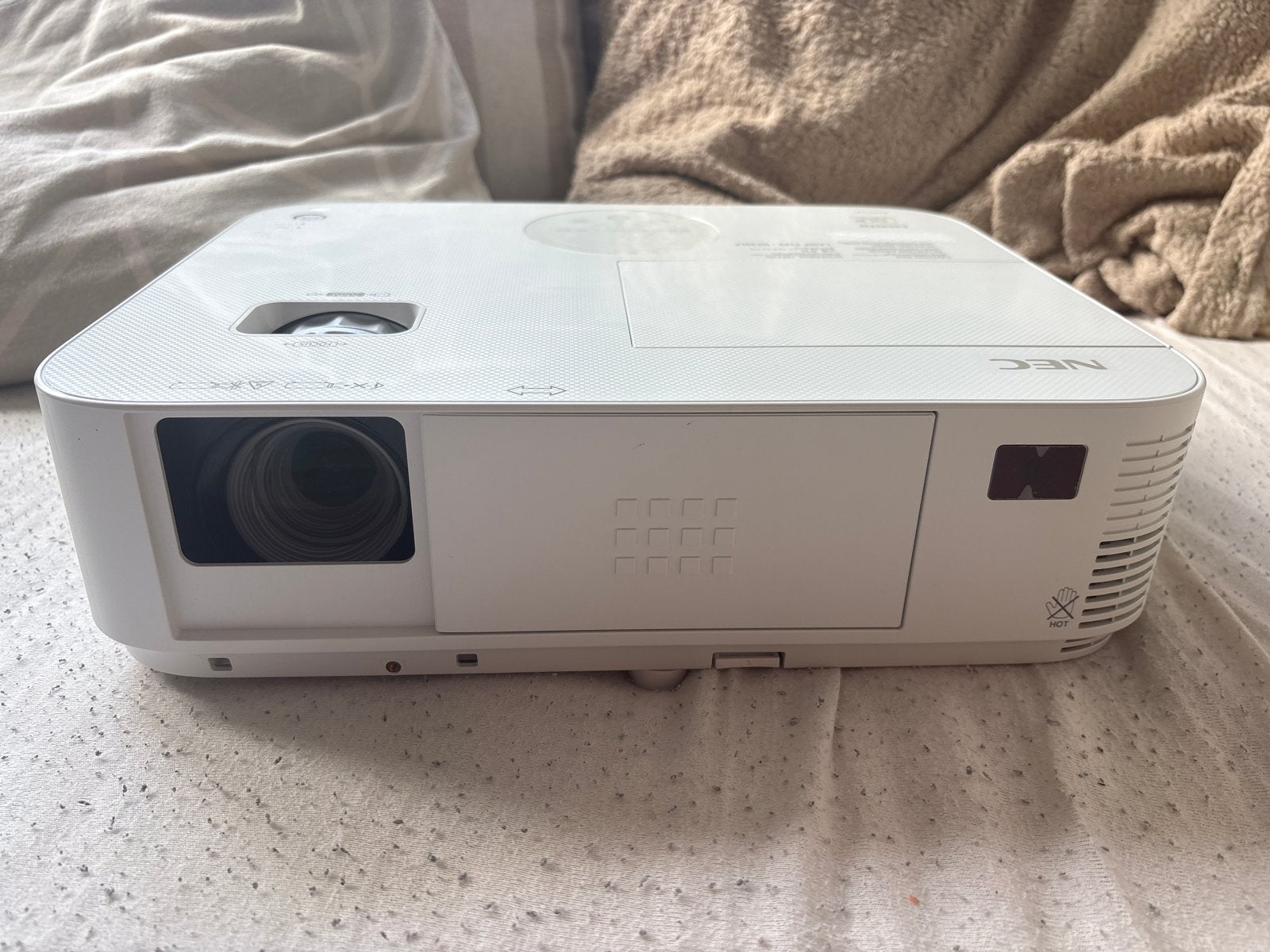 NEC M403H DLP Projector - Full HD (1080p), Ophalen of Verzenden, Zo goed als nieuw, DLP, Full HD (1080)