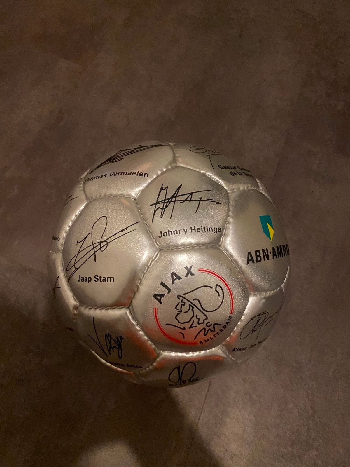 Ajax Bal 2007/2008  met handtekeningen, Verzamelen, Sportartikelen en Voetbal, Ophalen, Zo goed als nieuw