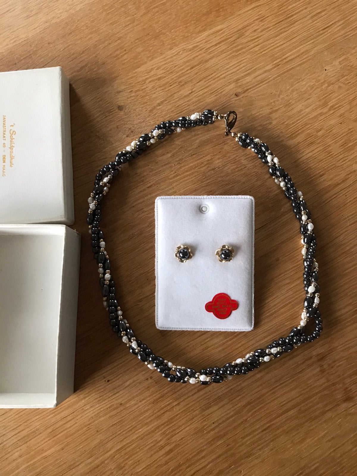 Ketting met bijpassende oorknopjes, Ophalen of Verzenden, Zo goed als nieuw