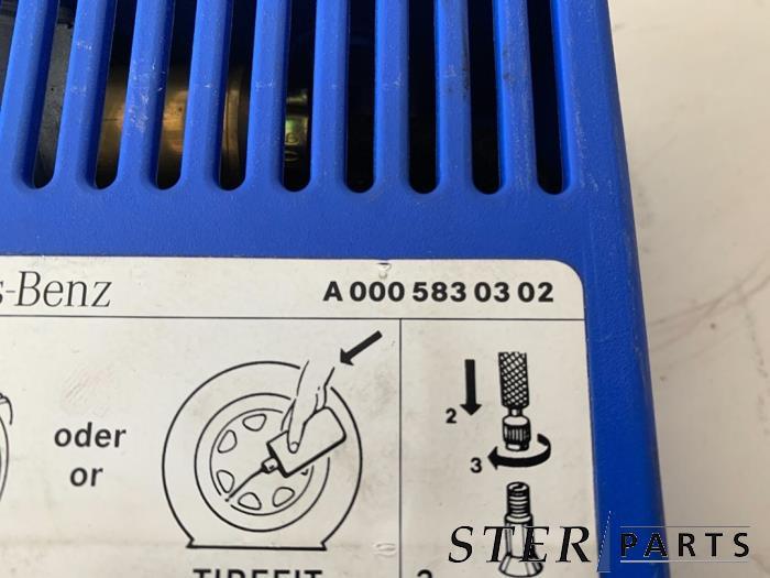 Bandenpomp van een Mercedes A-Klasse, Auto-onderdelen, Gebruikt, -, Ophalen of Verzenden, -