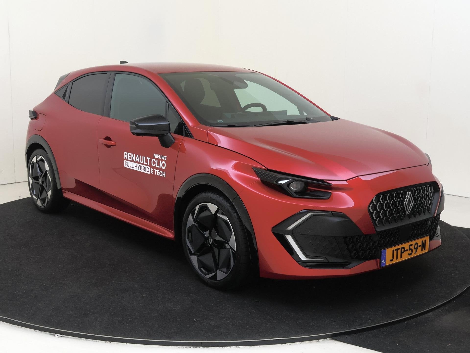 Renault Clio 1.8 Hybrid 160 techno | Pack Première | Reserv, Stof, Euro 6, 4 cilinders, 1246 kg