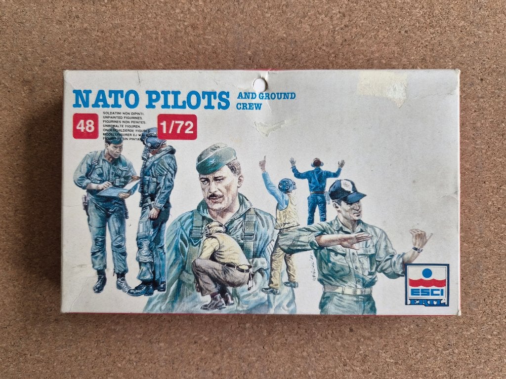 ESCI/ERTL 243 NATO Pilots 1:72 (mist 7 figuren), 1:50 of kleiner, Ophalen of Verzenden, NB, NB
