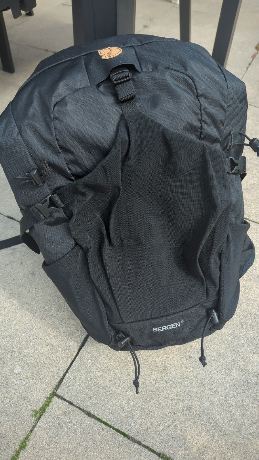 Fjällräven bergen 30 rugzak, Ophalen, 40 tot 60 cm, 30 cm of meer, Zwart
