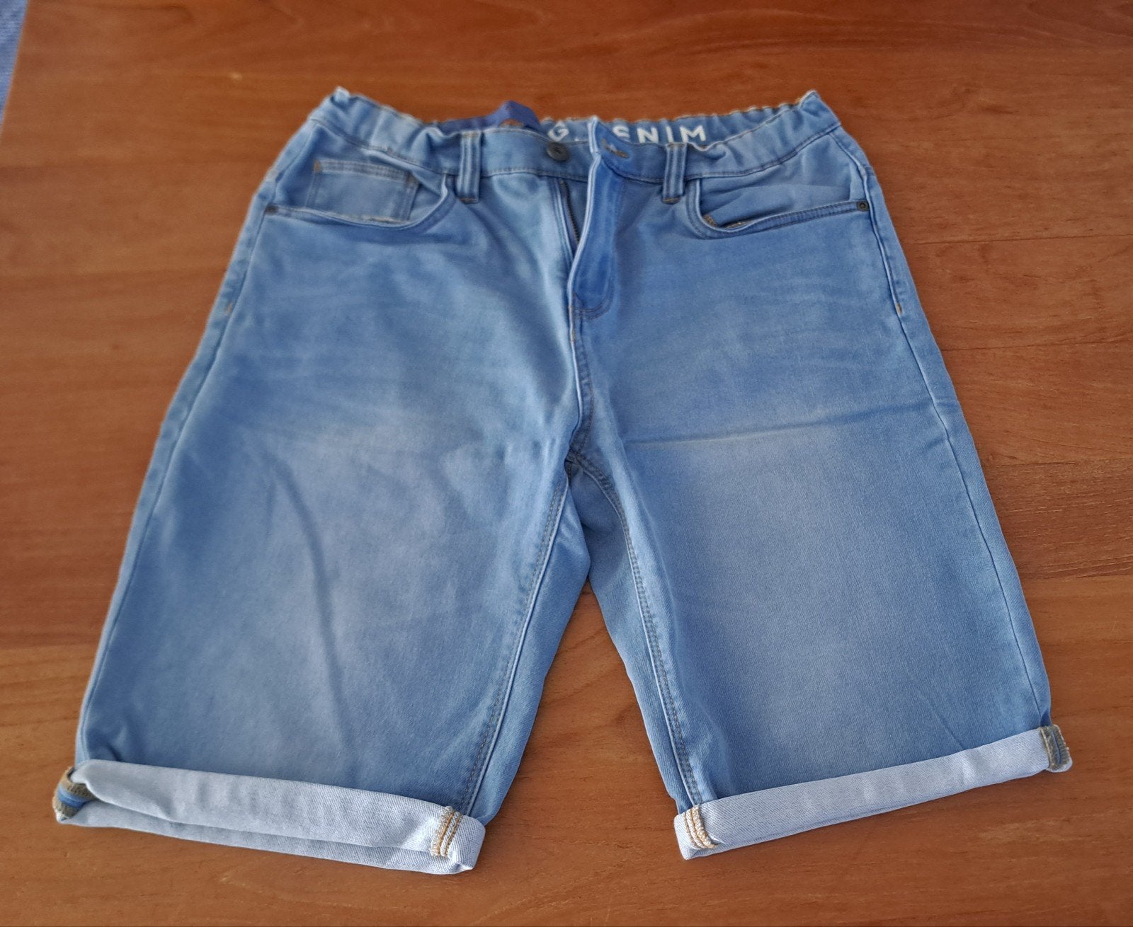 4 spijkerbermuda's /shorts jog denim C&A, Ophalen of Verzenden, Jongen of Meisje, Broek