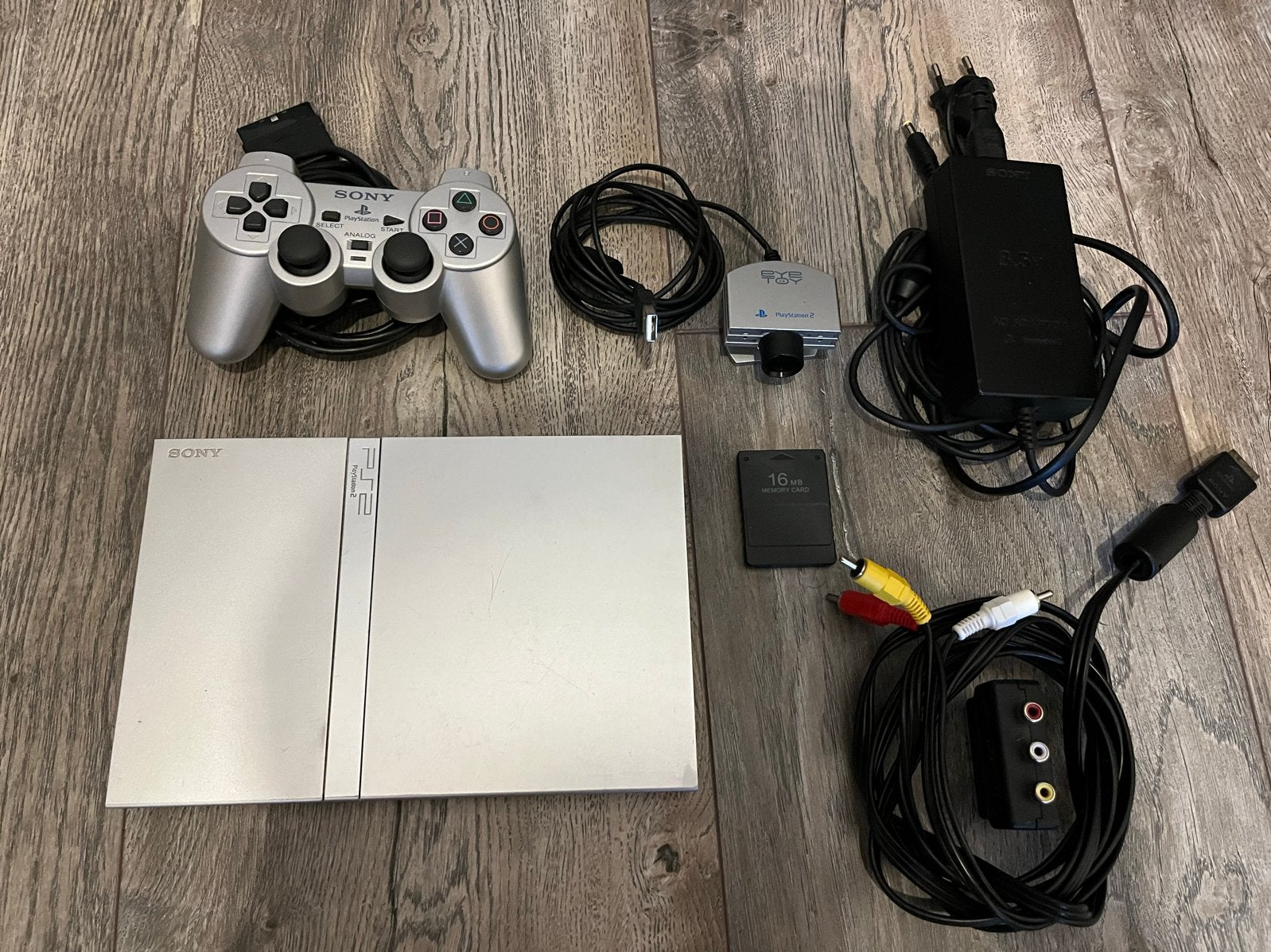 PlayStation 2 Slim Zilver - Complete Set, Spelcomputers en Games, Spelcomputers | Sony PlayStation 2, Gebruikt, Ophalen