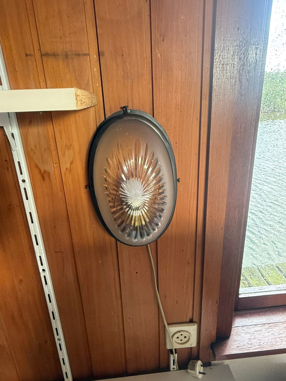 Vintage ovale wandlamp met geslepen glas, Ophalen, Gebruikt