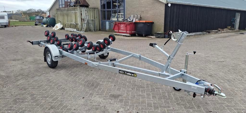Roll up Easy roller HDV Marlin trailer Voor elk type boot !!, Watersport en Boten, Ophalen, 1500 tot 3000 kg, 6 tot 9 meter, Overige typen