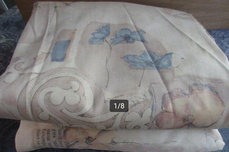 2 x beige bedrukt gordijn - 150 breed x 170 hoog, Ophalen of Verzenden, Gebruikt, Beige