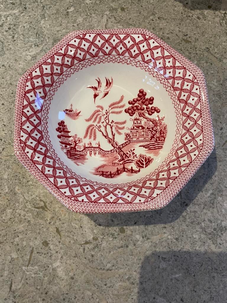 Royal Staffordshire schaaltje rood Chinese afbeelding, Antiek en Kunst, Ophalen of Verzenden