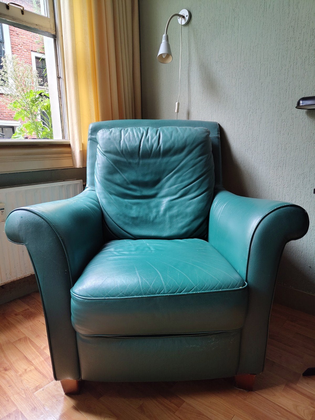 Lederen fauteuil donker groen, Huis en Inrichting, Ophalen, Gebruikt, 75 tot 100 cm, 50 tot 75 cm