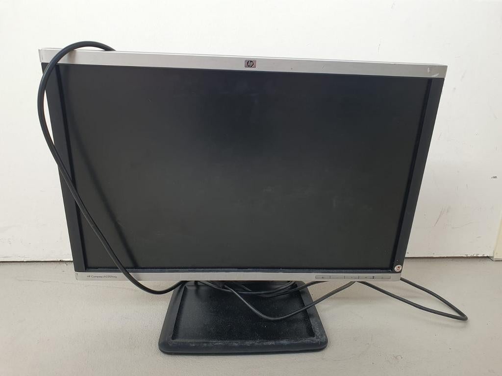 HP Compaq LA2205wg Monitor - 22 inch Full HD, Computers en Software, Monitoren, Ophalen, Gebruikt, In hoogte verstelbaar, Full HD