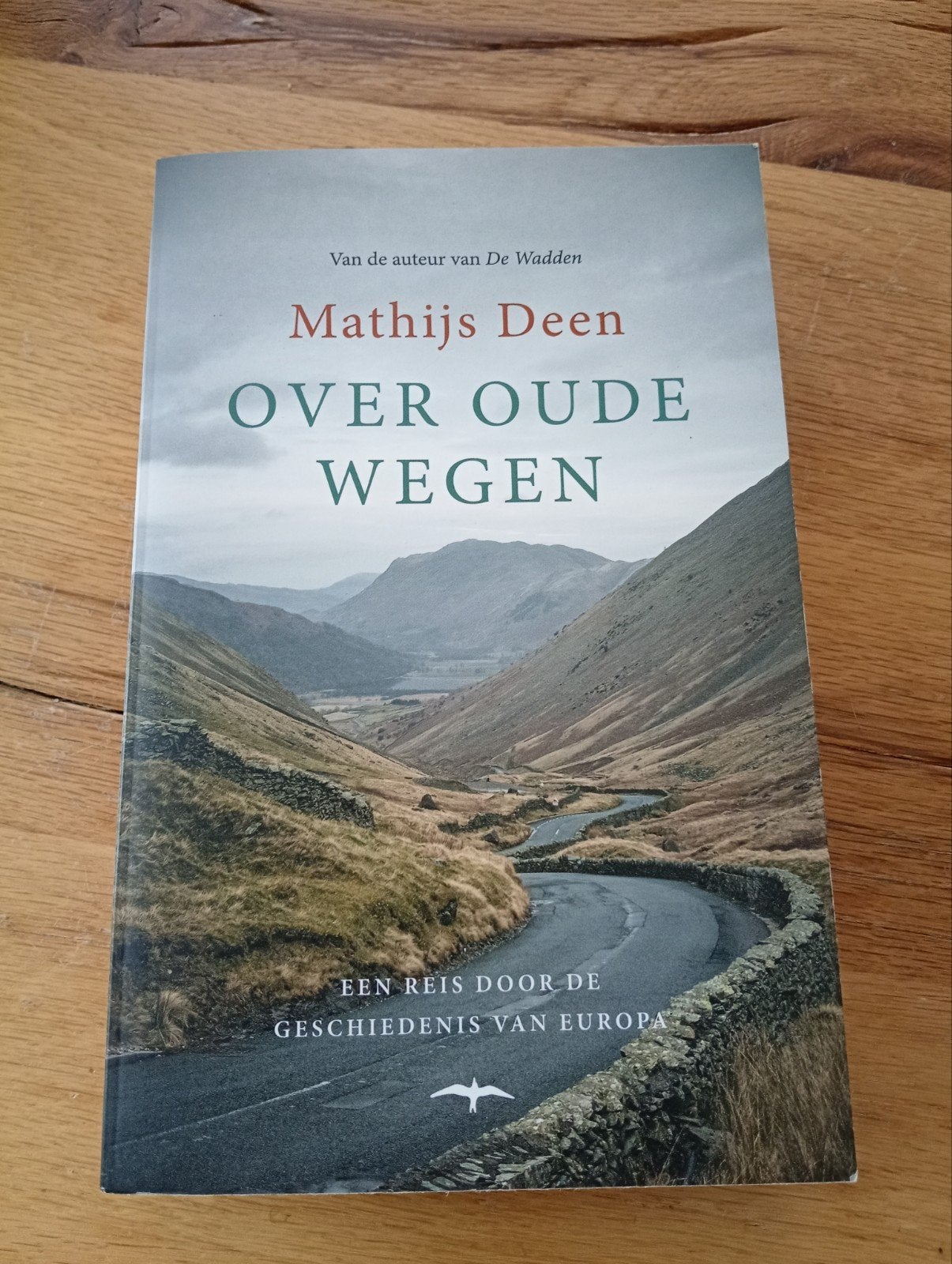 Over Oude Wegen - Een reis door de geschiedenis van Europa, Mathijs Deen, Ophalen of Verzenden, Zo goed als nieuw, Nederland