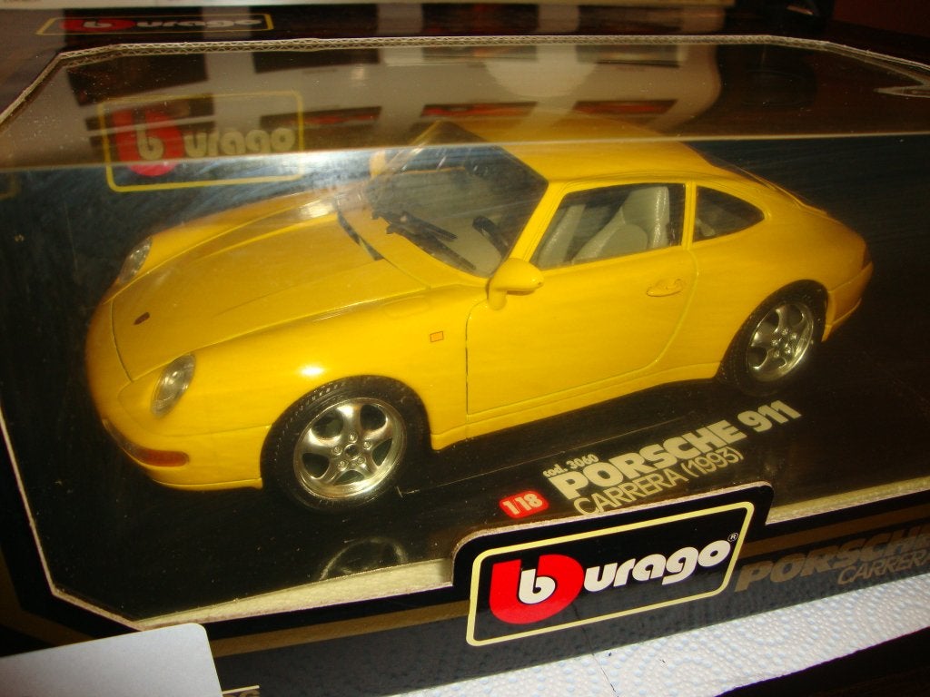 bburago Porsche 911 carrera 911 1993, Hobby en Vrije tijd, Ophalen of Verzenden, Nieuw, Auto, Bburago