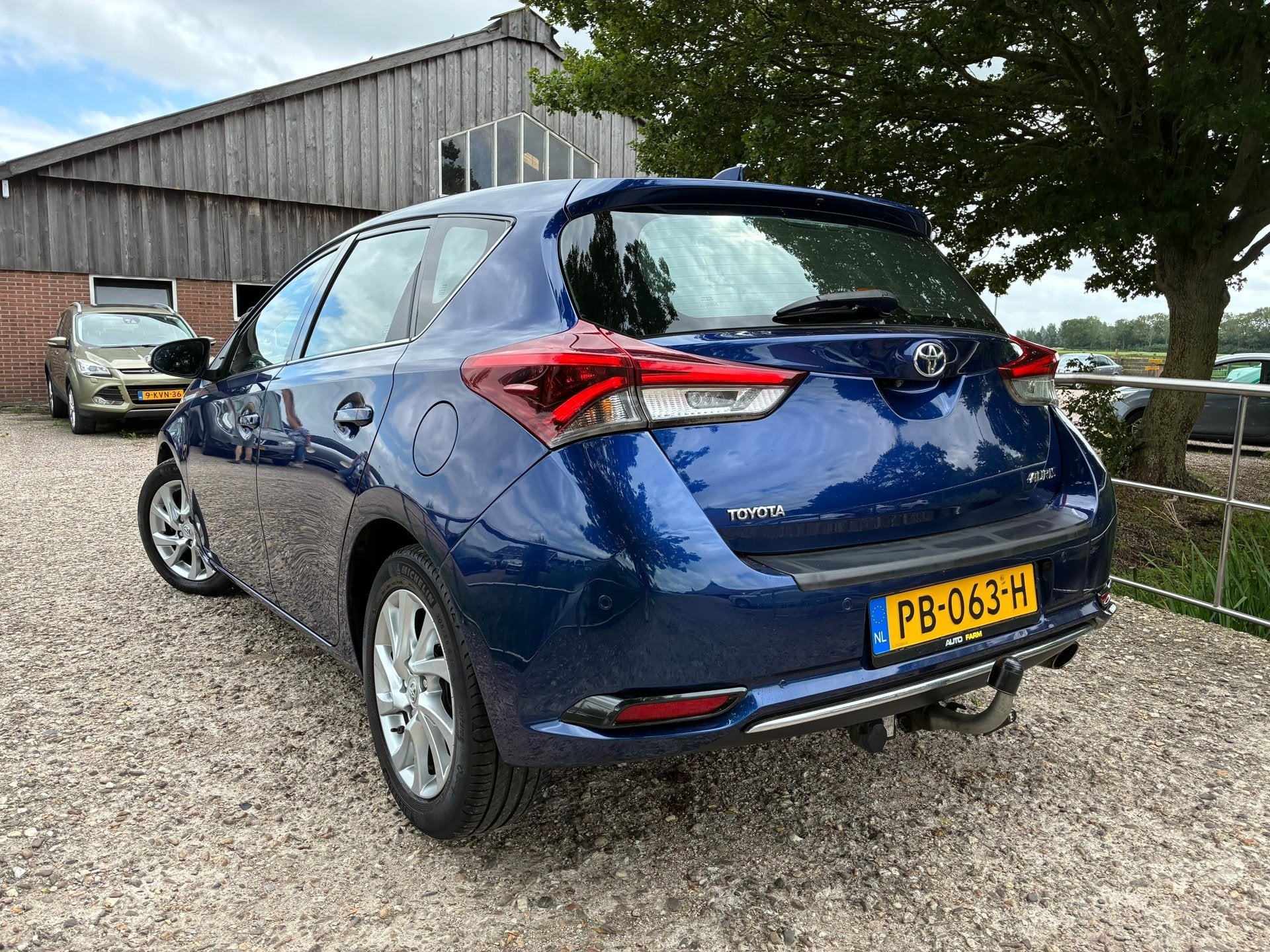 Toyota Auris 1.2T Aspiration | Camera + Clima + Cruise Nu, Auto's, Gebruikt, 4 cilinders, 1165 kg, Blauw