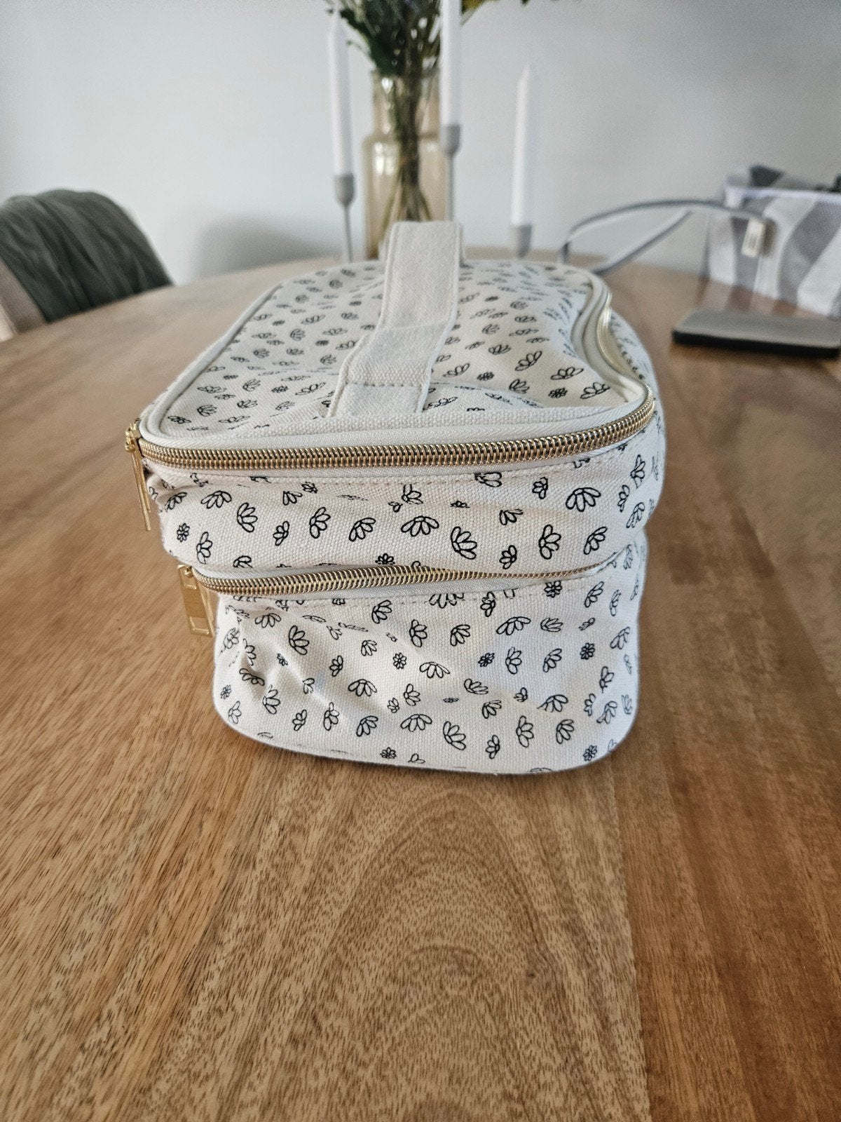 Nieuwe toilettas met handig opbergsysteem, Sieraden, Tassen en Uiterlijk, Ophalen of Verzenden, Nieuw, Meisje