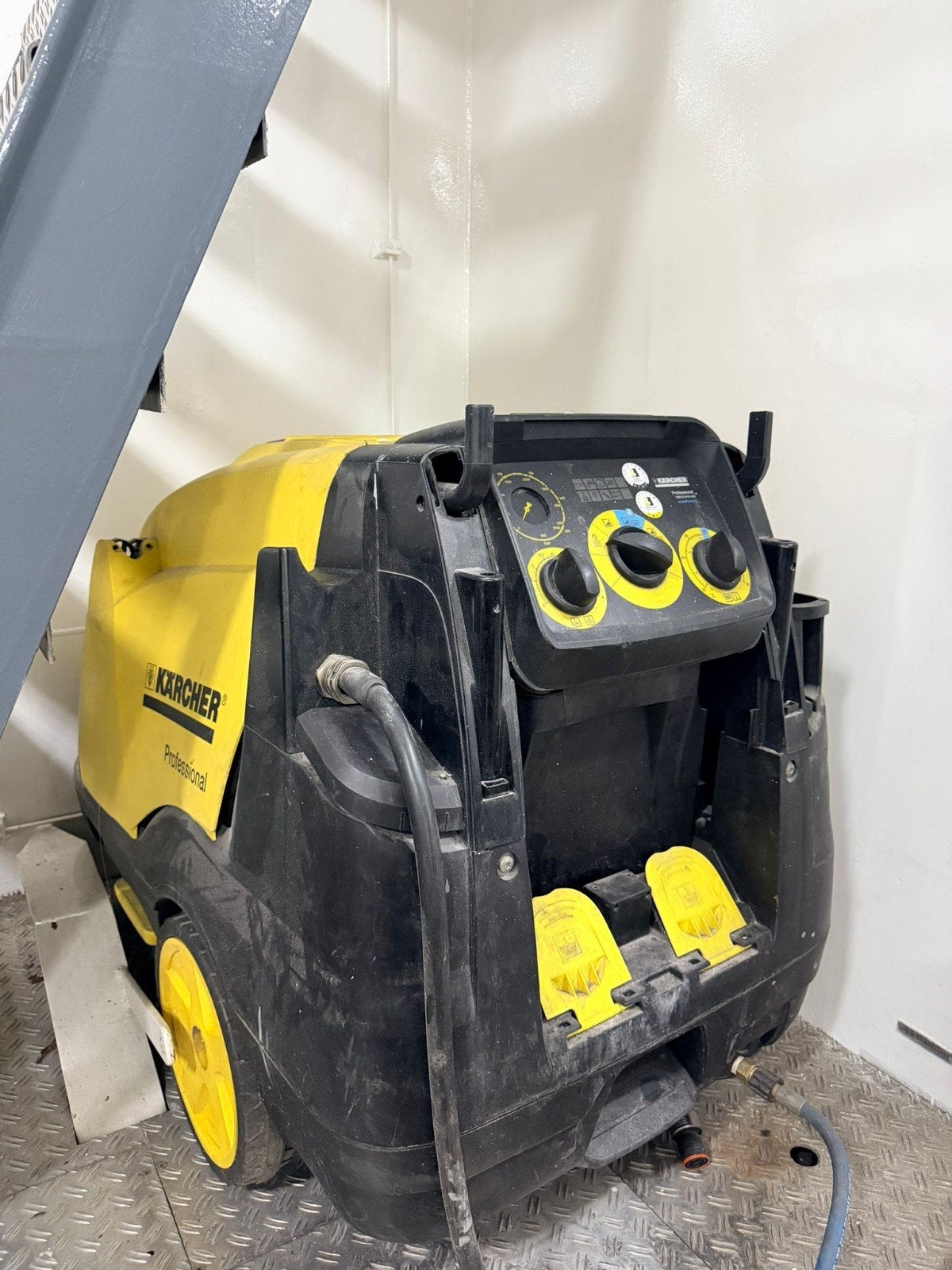 Kärcher HDS-E 8/16-4 M Professional hogedrukreiniger, Ophalen of Verzenden, Gebruikt
