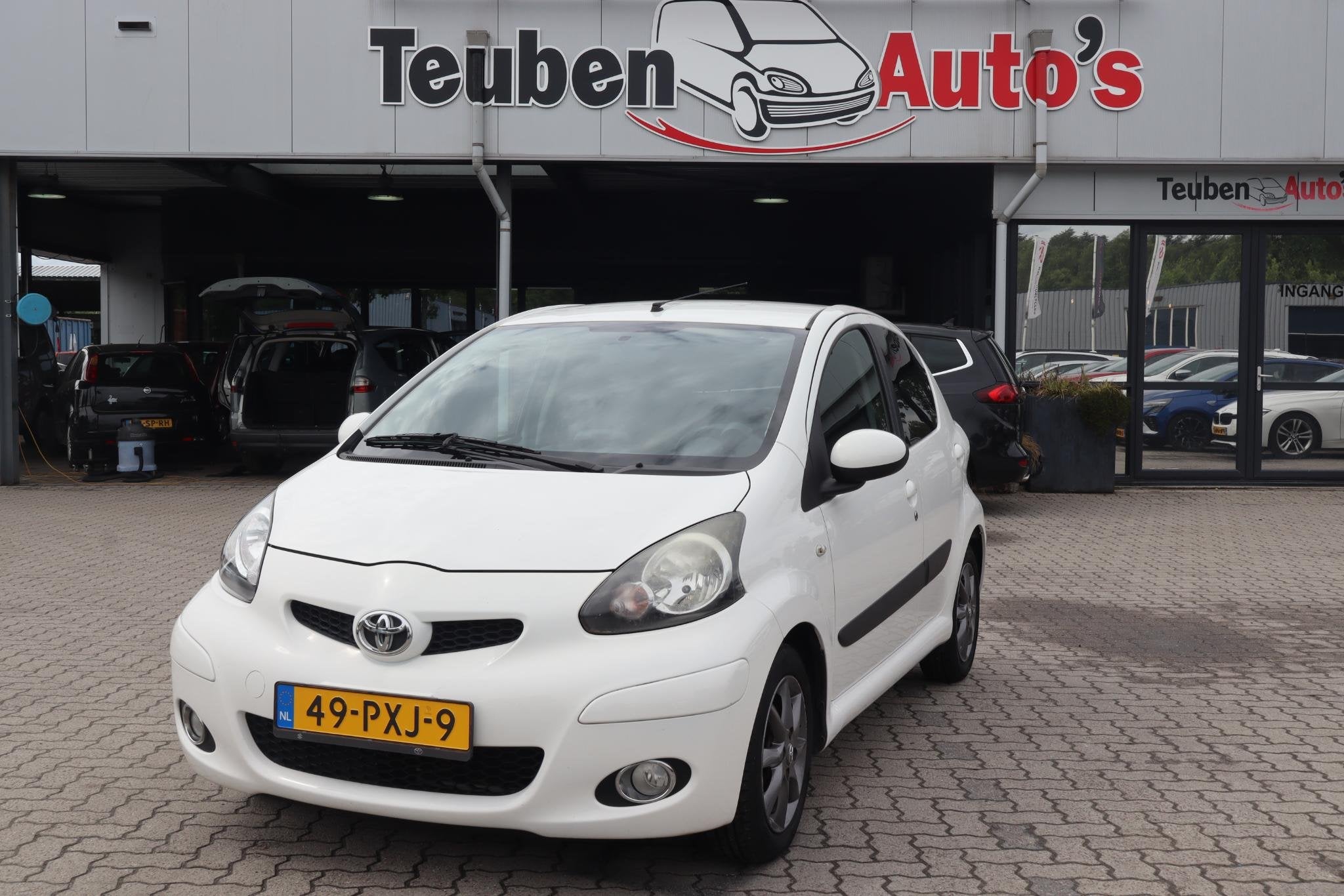 Toyota Aygo 1.0-12V Dynamic Navigator | NL Auto | Airco | Au, Auto's, Euro 5, Stof, 4 stoelen, Origineel Nederlands