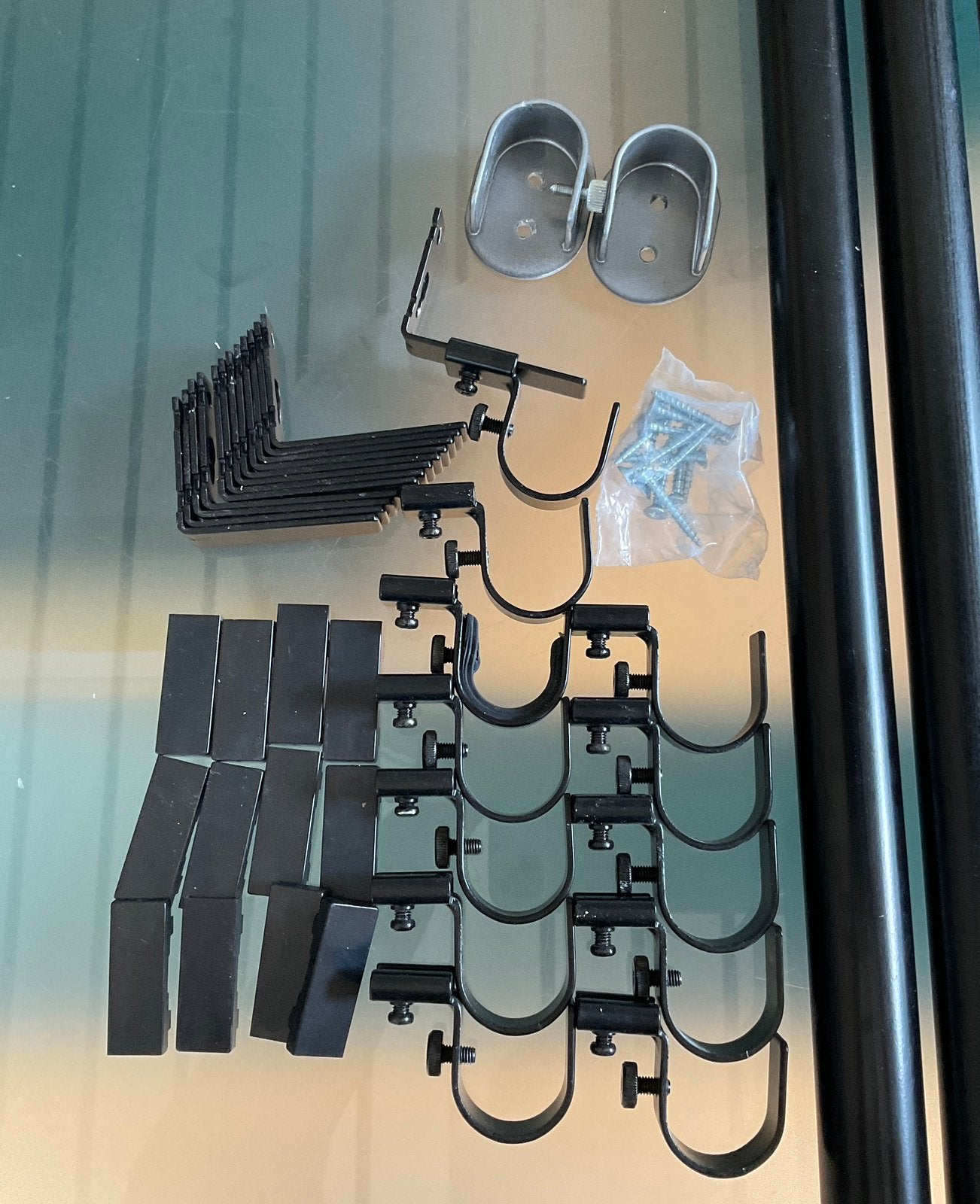 IKEA BEKRÄFTA gordijnroedes 5 sets 120 tot 210 cm., Ophalen, Zo goed als nieuw